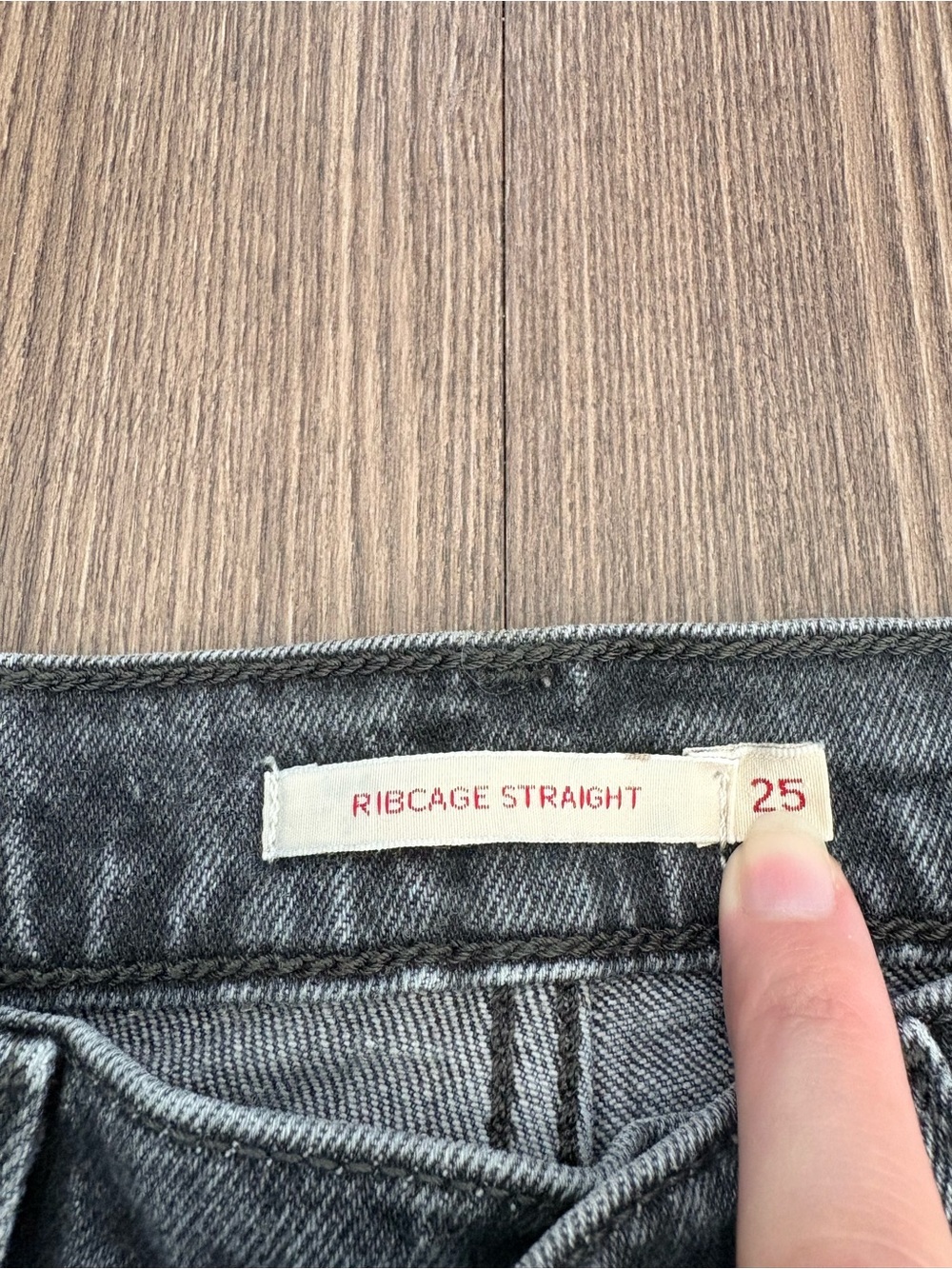 Levi’s ribcage straight jeans